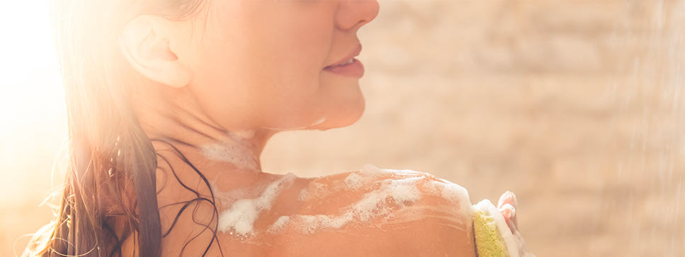Acqua calcarea e i danni a pelle e capelli